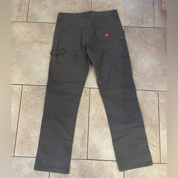 Women’s Dickies - Picture 2 of 3